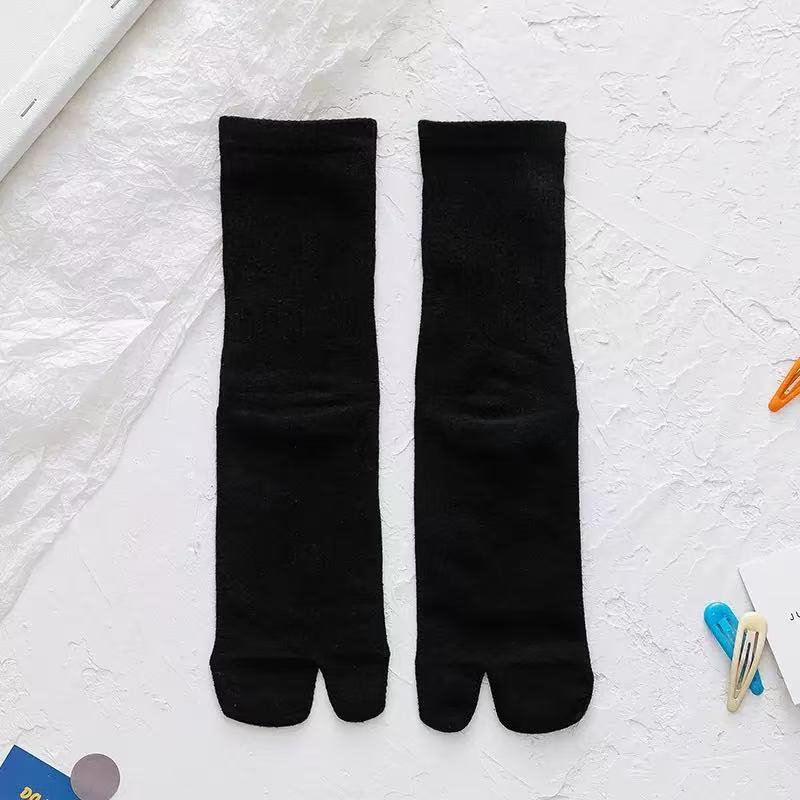 Bonbonfarbene, mittelhohe Tabi – Toe Sock Split Bewertung und Preis